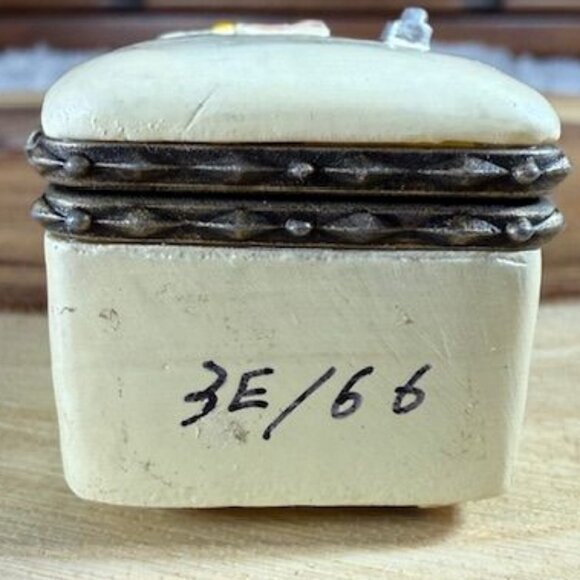 Vintage Boyds Bears Granny's Icebox with Frosty McNibble Treasure Box - Picture 13 of 14